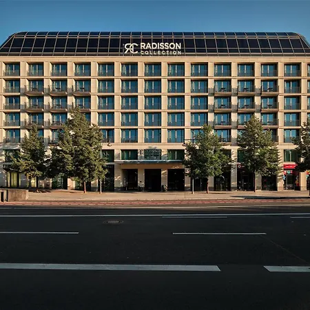 Radisson Collection Hotel, 5*