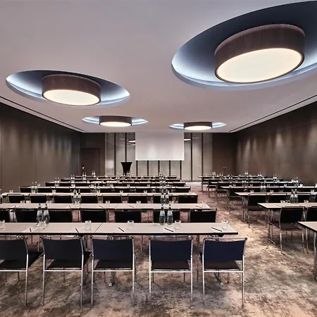 Radisson Collection Hotel, Hotel Berlin