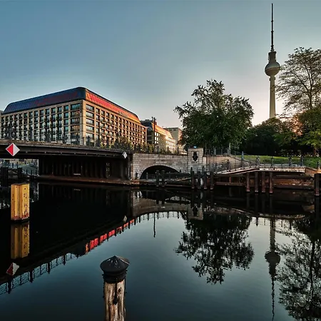 Radisson Collection Hotel, 5* Berlin