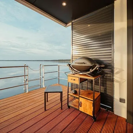 Graebendorfer 보트호텔 Laasow