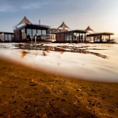 Graebendorfer 보트호텔 *